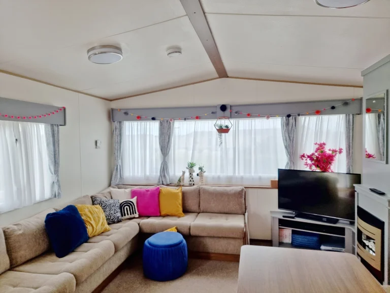 amelias haven lounge